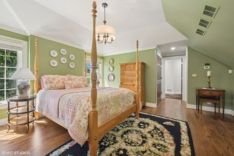 Tiny photo for 33 Ketterling Court, North Barrington, IL 60010 (MLS # 12575034)