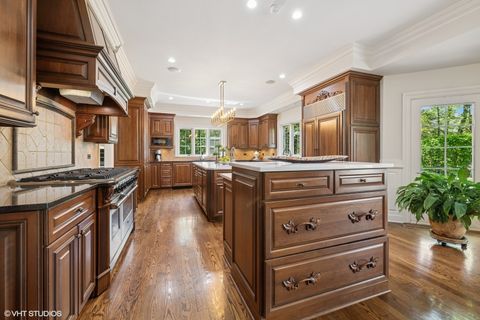 Tiny photo for 33 Ketterling Court, North Barrington, IL 60010 (MLS # 12575034)