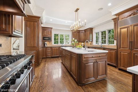 Tiny photo for 33 Ketterling Court, North Barrington, IL 60010 (MLS # 12575034)