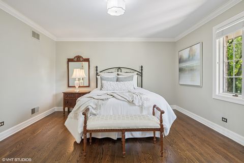 Tiny photo for 33 Ketterling Court, North Barrington, IL 60010 (MLS # 12575034)