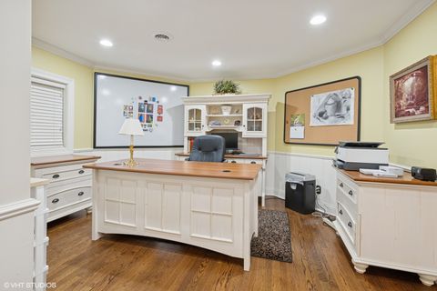 Tiny photo for 33 Ketterling Court, North Barrington, IL 60010 (MLS # 12575034)