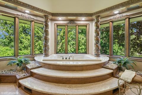 Tiny photo for 33 Ketterling Court, North Barrington, IL 60010 (MLS # 12575034)