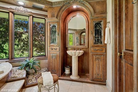 Tiny photo for 33 Ketterling Court, North Barrington, IL 60010 (MLS # 12575034)