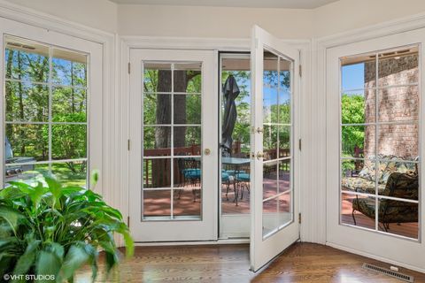 Tiny photo for 33 Ketterling Court, North Barrington, IL 60010 (MLS # 12575034)