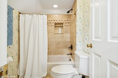 Tiny photo for 33 Ketterling Court, North Barrington, IL 60010 (MLS # 12575034)