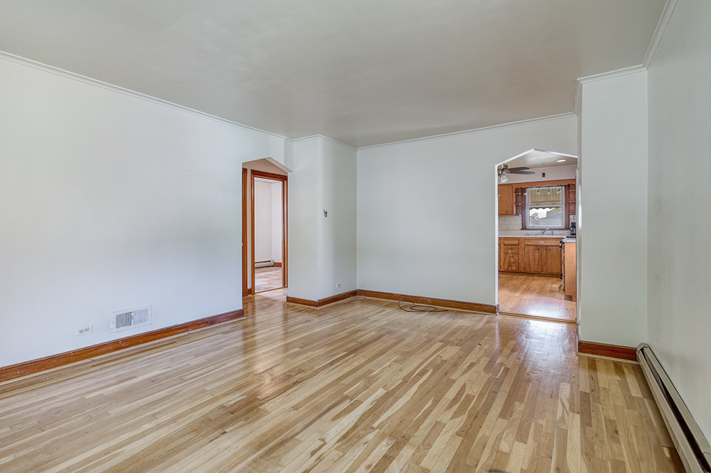 3243 W 112th Place