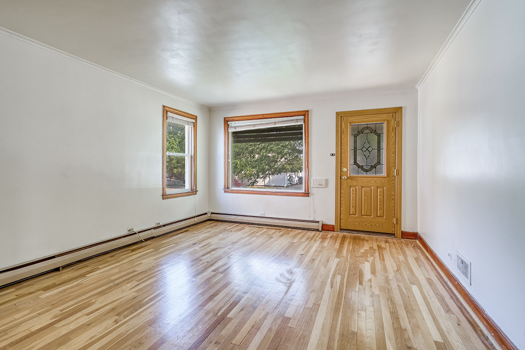 3243 W 112th Place