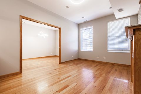 Tiny photo for 4137 S Prairie Avenue #1S, Chicago, IL 60653 (MLS # 12406984)