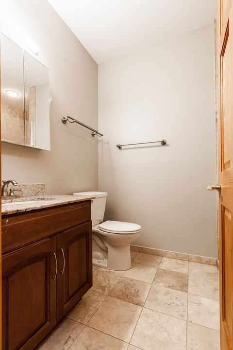 Tiny photo for 4137 S Prairie Avenue #1S, Chicago, IL 60653 (MLS # 12406984)