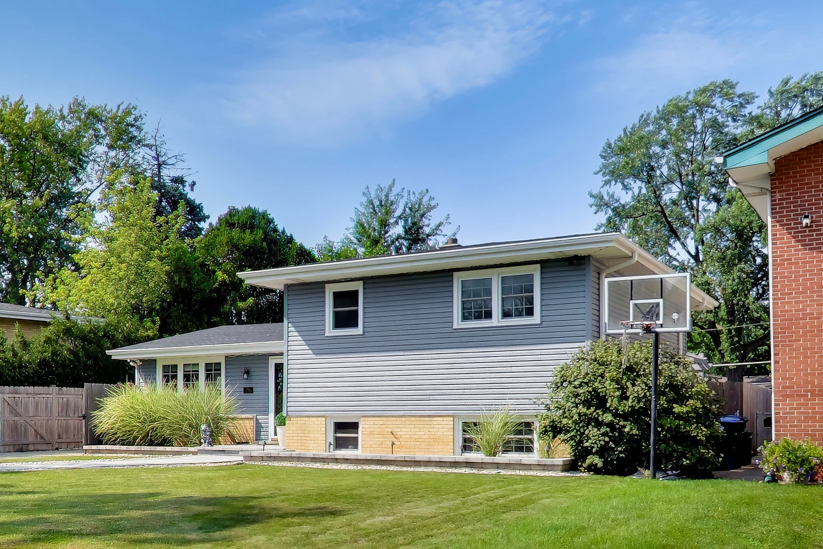 296 SPRINGFIELD Terrace