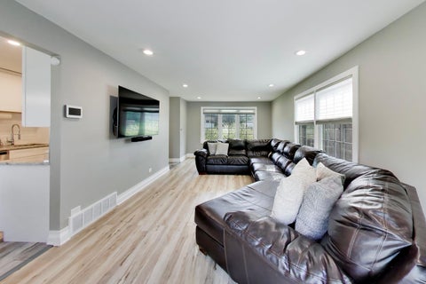 Tiny photo for 296 SPRINGFIELD Terrace, Des Plaines, IL 60018 (MLS # 12763083)