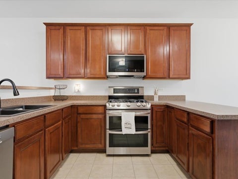 Tiny photo for 543 Topeka Drive, Grayslake, IL 60030 (MLS # 12784516)