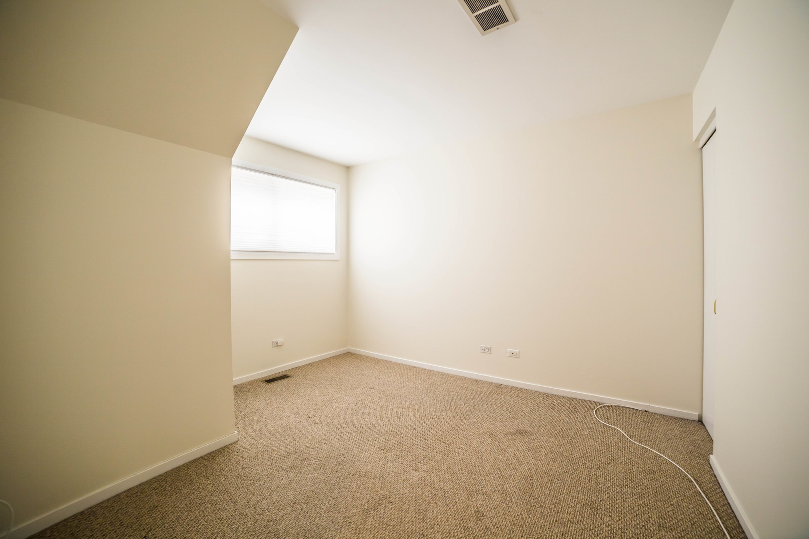 1151 W EDDY Street E