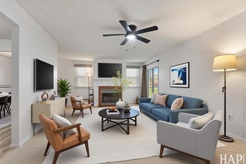 Tiny photo for 2404 Mallow Court #Z1, Schaumburg, IL 60194 (MLS # 12593055)