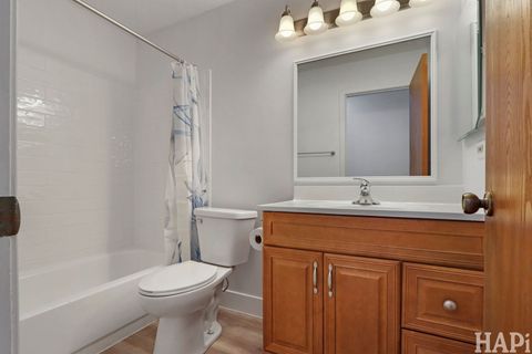 Tiny photo for 2404 Mallow Court #Z1, Schaumburg, IL 60194 (MLS # 12593055)