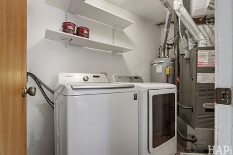 Tiny photo for 2404 Mallow Court #Z1, Schaumburg, IL 60194 (MLS # 12593055)