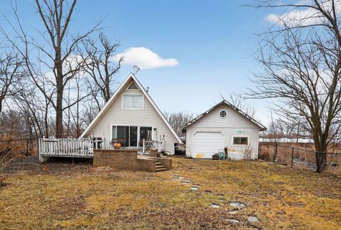 Tiny photo for 35828 N Marine Drive, Fox Lake, IL 60020 (MLS # 12566208)