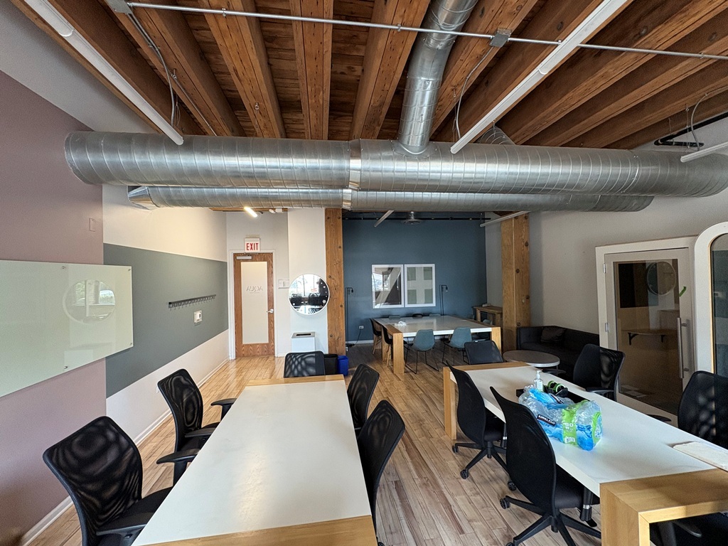 1500 W Carroll Avenue 1ST-FLOOR