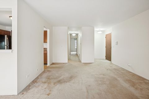 Tiny photo for 28 Regent Circle #B2, Schaumburg, IL 60193 (MLS # 12530108)