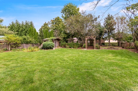 Tiny photo for 28 Ashlawn Avenue, Oswego, IL 60543 (MLS # 12760012)