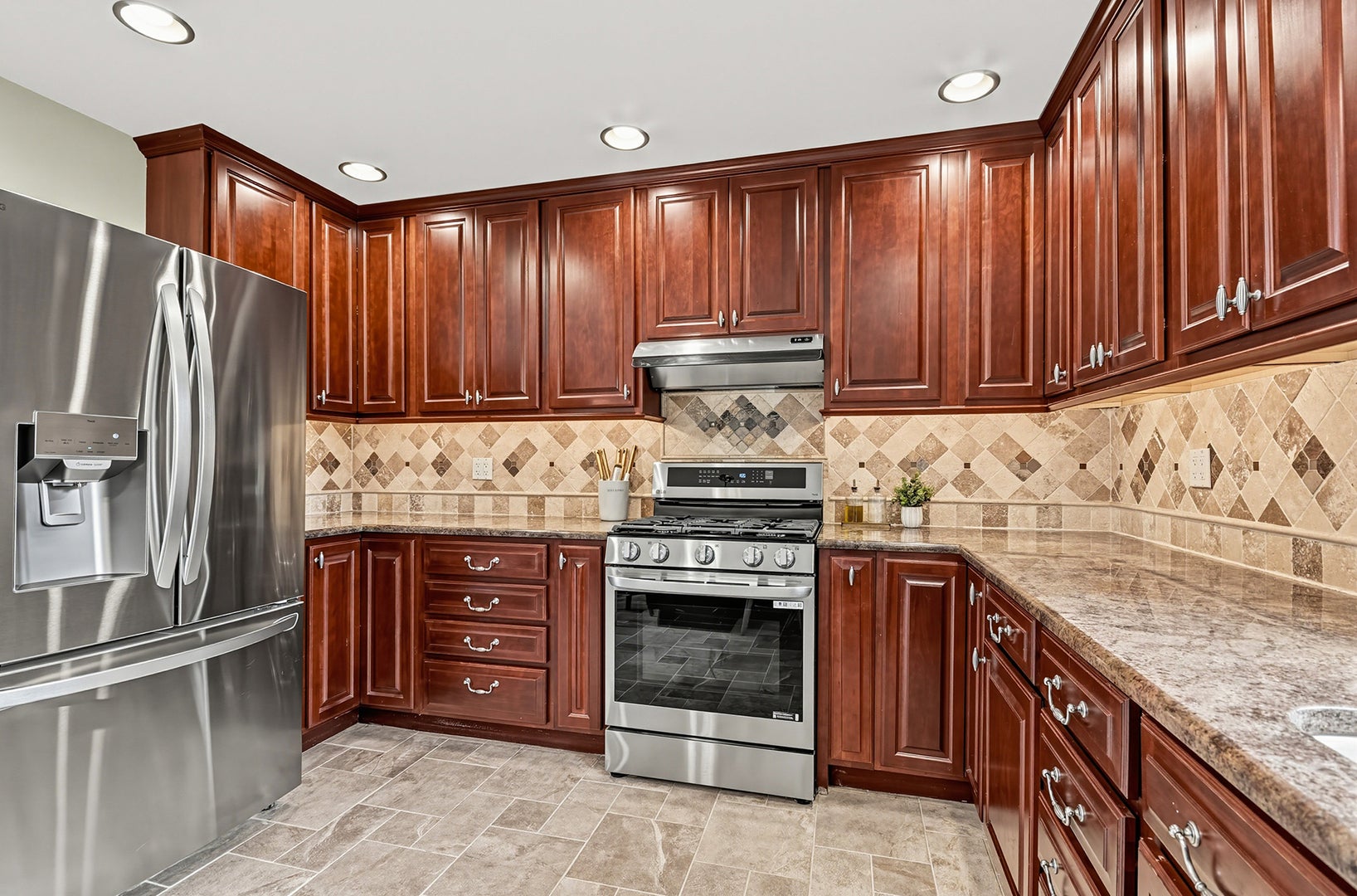28 Ashlawn Avenue