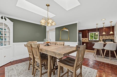 Tiny photo for 28 Ashlawn Avenue, Oswego, IL 60543 (MLS # 12760012)