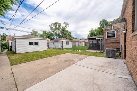 Tiny photo for 10449 S Vernon Avenue, Chicago, IL 60628 (MLS # 12661563)