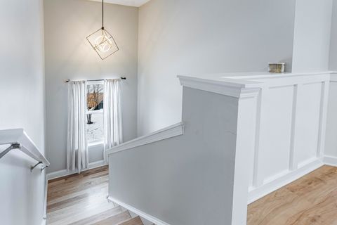 Tiny photo for 408 Fountain Avenue, Elgin, IL 60124 (MLS # 12610315)