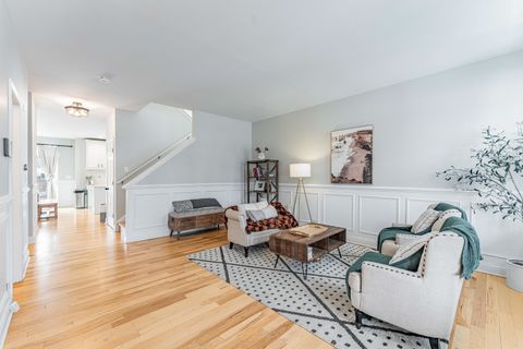 Tiny photo for 408 Fountain Avenue, Elgin, IL 60124 (MLS # 12610315)