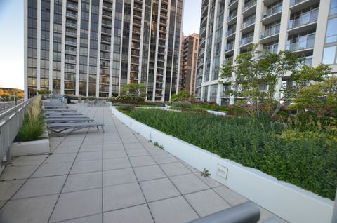 Tiny photo for 1235 S PRAIRIE Avenue #3206, Chicago, IL 60605 (MLS # 12490763)