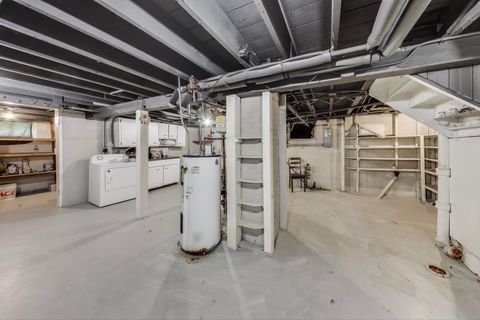 Tiny photo for 2818 Emmaus Avenue, Zion, IL 60099 (MLS # 12467169)