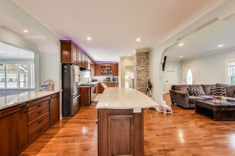 Tiny photo for 2818 Emmaus Avenue, Zion, IL 60099 (MLS # 12467169)