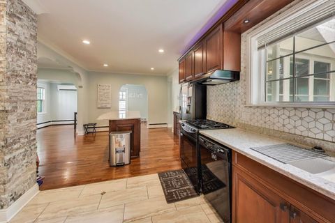 Tiny photo for 2818 Emmaus Avenue, Zion, IL 60099 (MLS # 12467169)