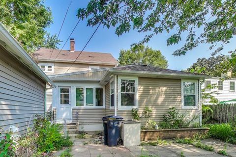 Tiny photo for 2818 Emmaus Avenue, Zion, IL 60099 (MLS # 12467169)
