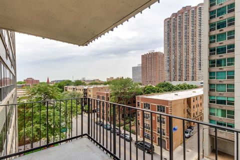 Tiny photo for 3550 N Lake Shore Drive #622, Chicago, IL 60657 (MLS # 12472734)