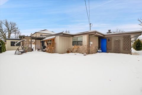 Tiny photo for 5165 N Canfield Avenue, Norridge, IL 60706 (MLS # 12560930)