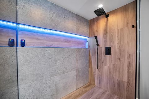 Tiny photo for 5165 N Canfield Avenue, Norridge, IL 60706 (MLS # 12560930)