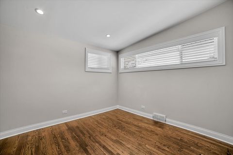 Tiny photo for 5165 N Canfield Avenue, Norridge, IL 60706 (MLS # 12560930)