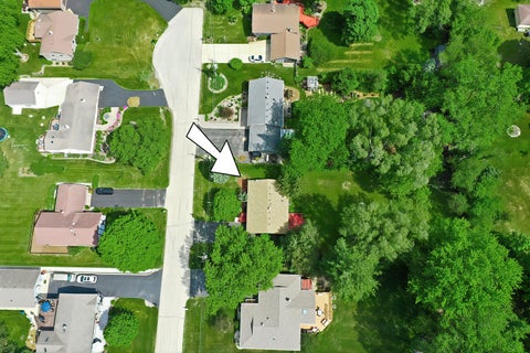Tiny photo for 4110 Wildwood Drive, Crystal Lake, IL 60014 (MLS # 12628913)