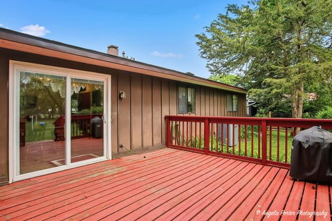 Tiny photo for 4110 Wildwood Drive, Crystal Lake, IL 60014 (MLS # 12628913)