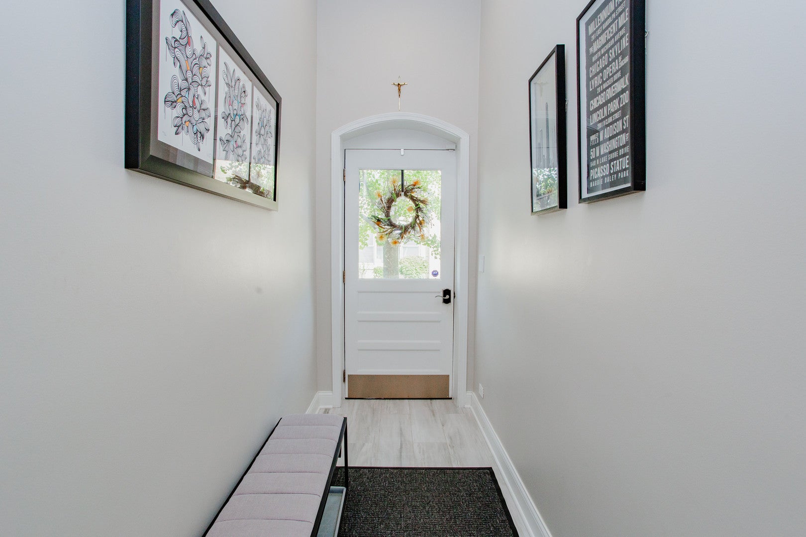 11 Rienzi Lane