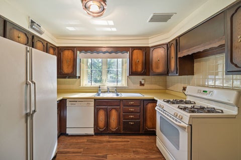 Tiny photo for 2907 W Bryn Mawr Avenue, Chicago, IL 60659 (MLS # 12717026)