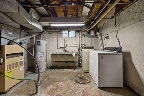 Tiny photo for 2907 W Bryn Mawr Avenue, Chicago, IL 60659 (MLS # 12717026)