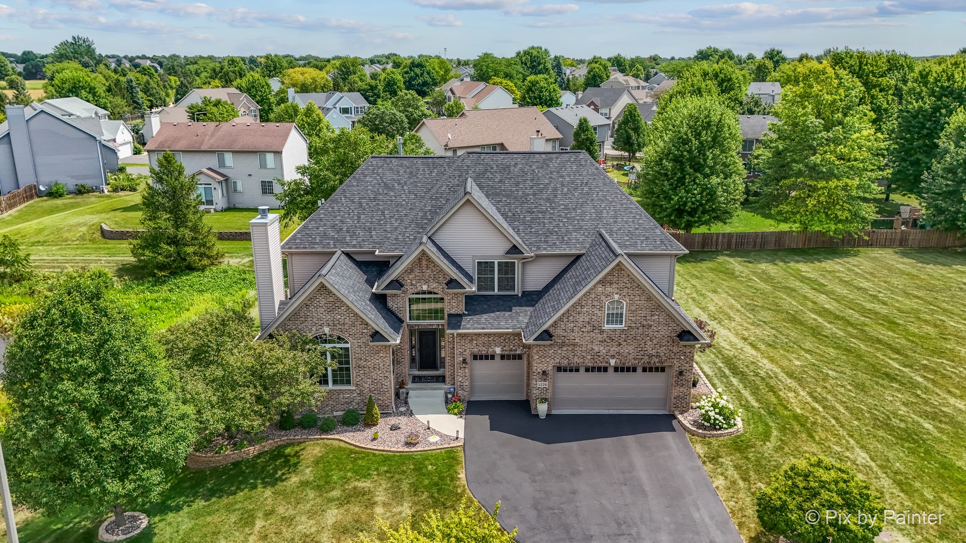 5226 Greenshire Circle