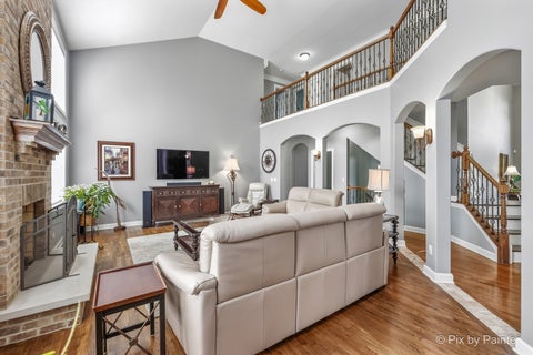 Tiny photo for 5226 Greenshire Circle, Lake In The Hills, IL 60156 (MLS # 12715050)