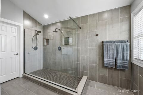 Tiny photo for 5226 Greenshire Circle, Lake In The Hills, IL 60156 (MLS # 12715050)