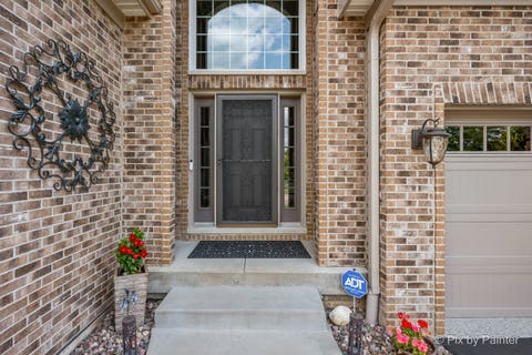 Tiny photo for 5226 Greenshire Circle, Lake In The Hills, IL 60156 (MLS # 12715050)
