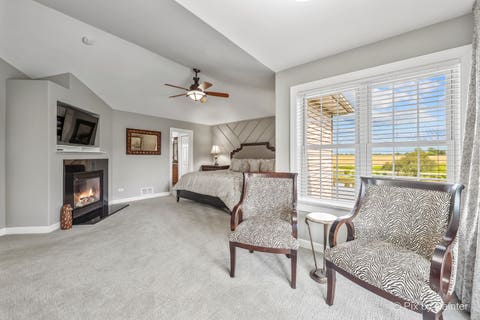 Tiny photo for 5226 Greenshire Circle, Lake In The Hills, IL 60156 (MLS # 12715050)