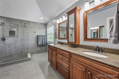 Tiny photo for 5226 Greenshire Circle, Lake In The Hills, IL 60156 (MLS # 12715050)