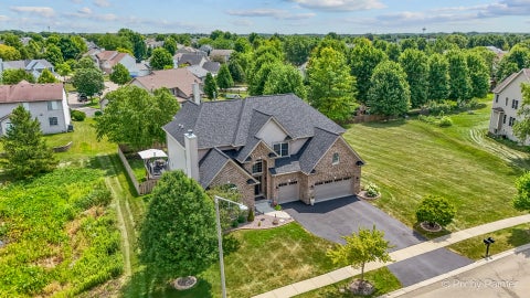 Tiny photo for 5226 Greenshire Circle, Lake In The Hills, IL 60156 (MLS # 12715050)